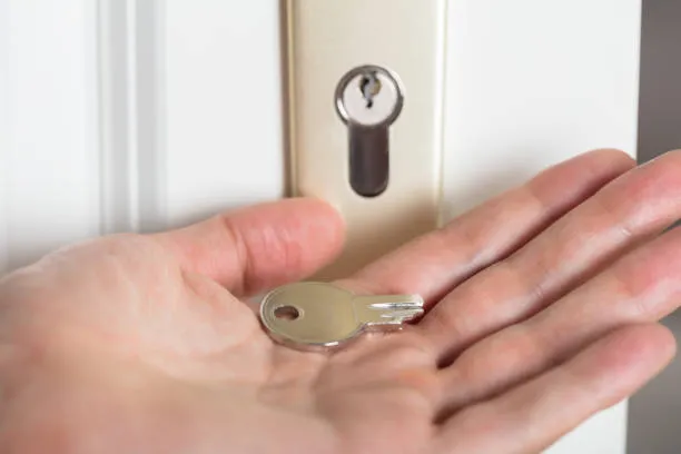 Broken Key Extraction